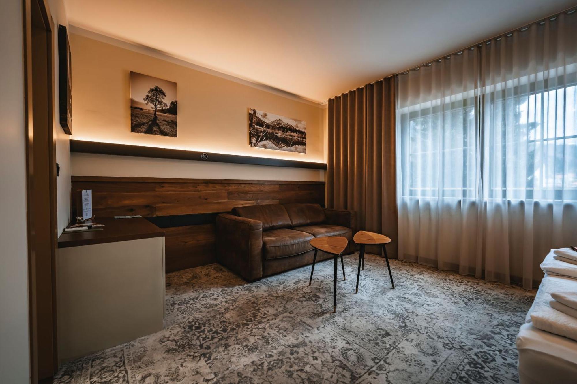 Guest House Ejga Jesenice Exterior foto