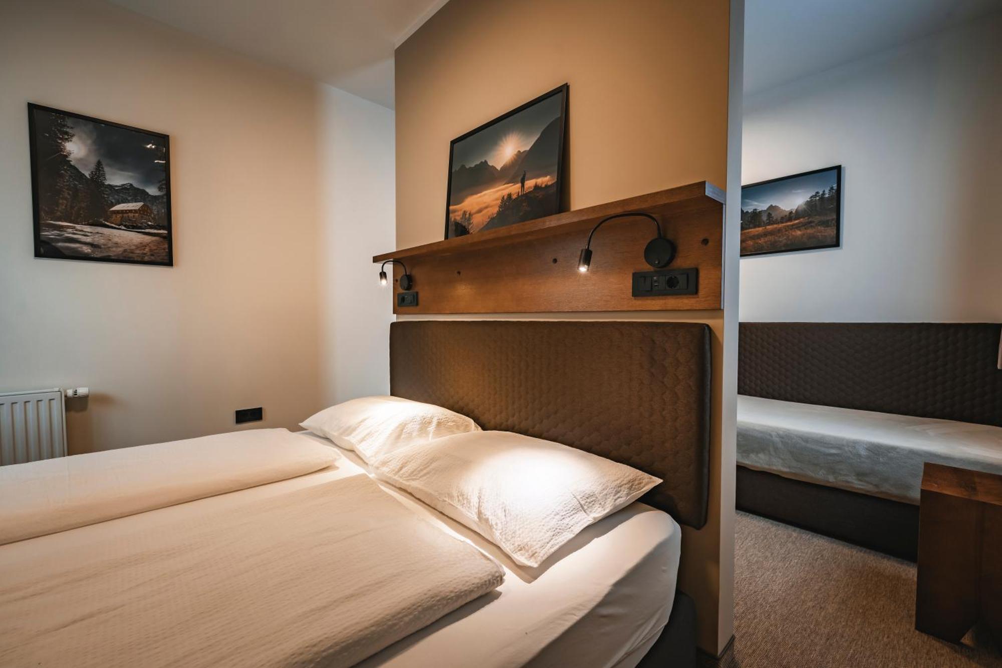 Guest House Ejga Jesenice Exterior foto